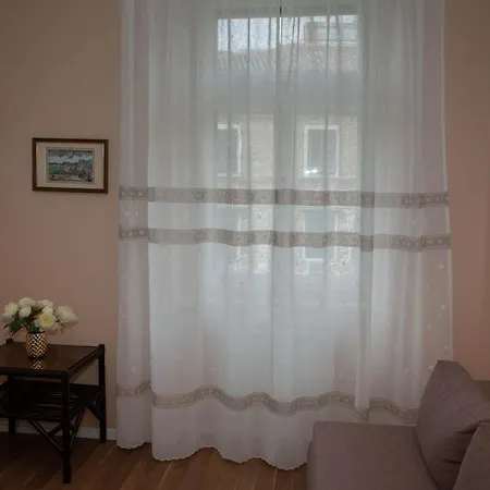 Apartament Bianca The *