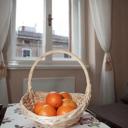 Apartament Bianca The