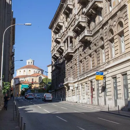 Bianca The Lägenhet Rijeka